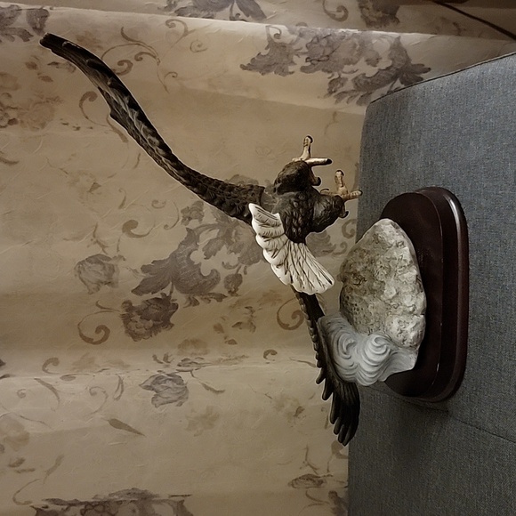 Ceramic eagle - Picture 5 of 11